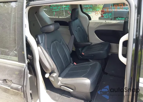 2018 Chrysler Pacifica Touring L из США, поврежденный, VIN 2C4RC1BG5JR143970